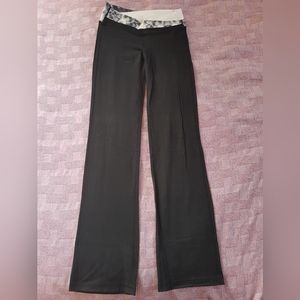 Lululemon grove pants